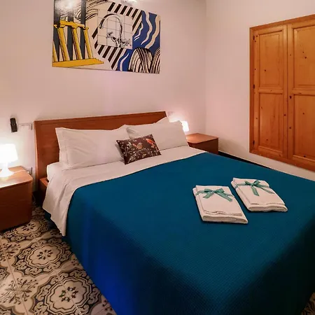 Unda De Ma With Views And Ac Apartman *