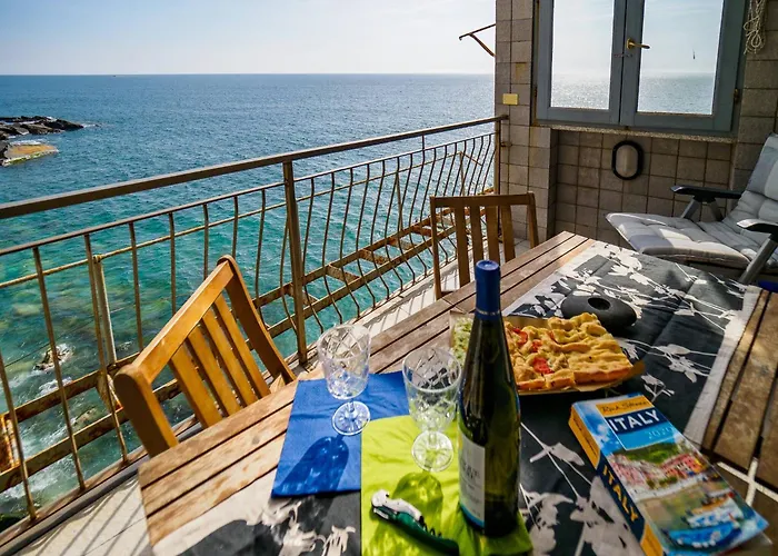 Apartman Unda De Ma With Ac & Sea View Balcony Vernazza